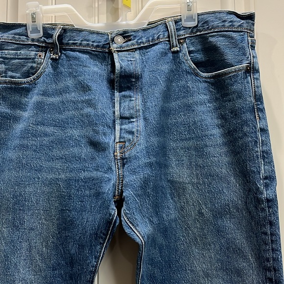 Levi’s 501 Medium Blue Denim Jeans Men’s W 36 L 30 - Picture 2 of 5